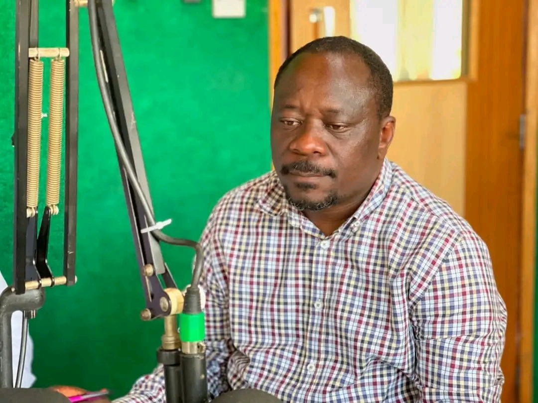 Leaked nude video of ugandan Great man (MP) Buhweju. Francis mwijukye. He got a big balls