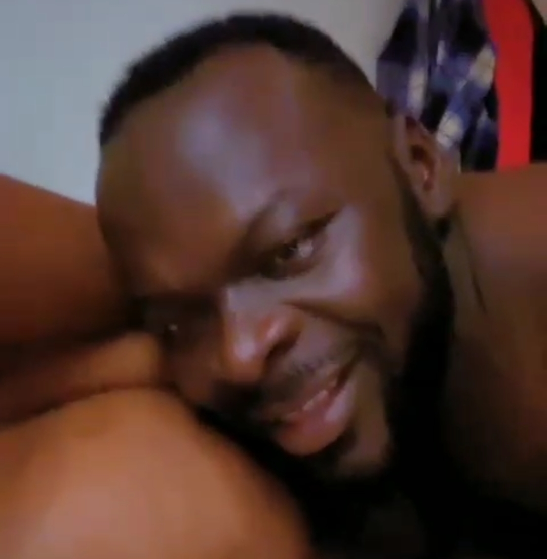Leaked ugandan influencer sean stylezxclusive Rimming his girlfriend in Ass