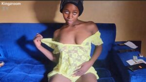 Horny ugandan girl teasing.her boyfriend