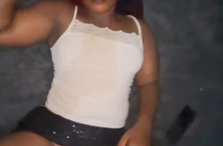 i like to fuck those Kampala desperate babes see this one she has 40years but loves Dick more than 20years girls.